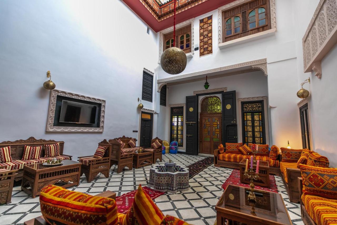 Riad Dar Layali